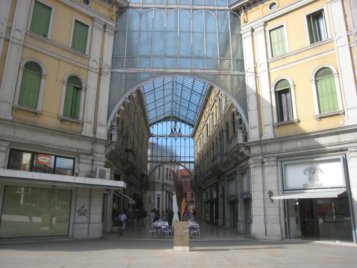 Le Maschere Mestre Exterior foto